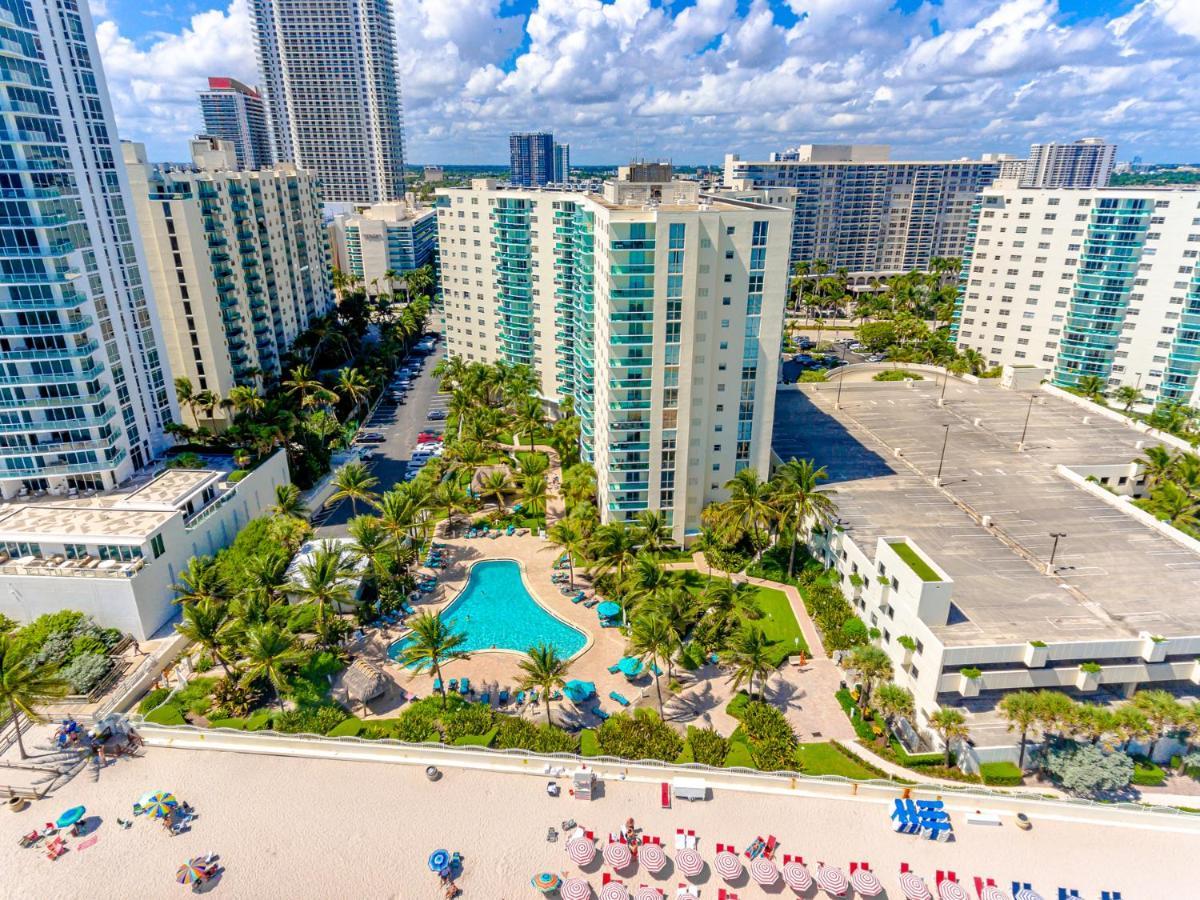 Hollywood On The Beach Apartment Exterior photo