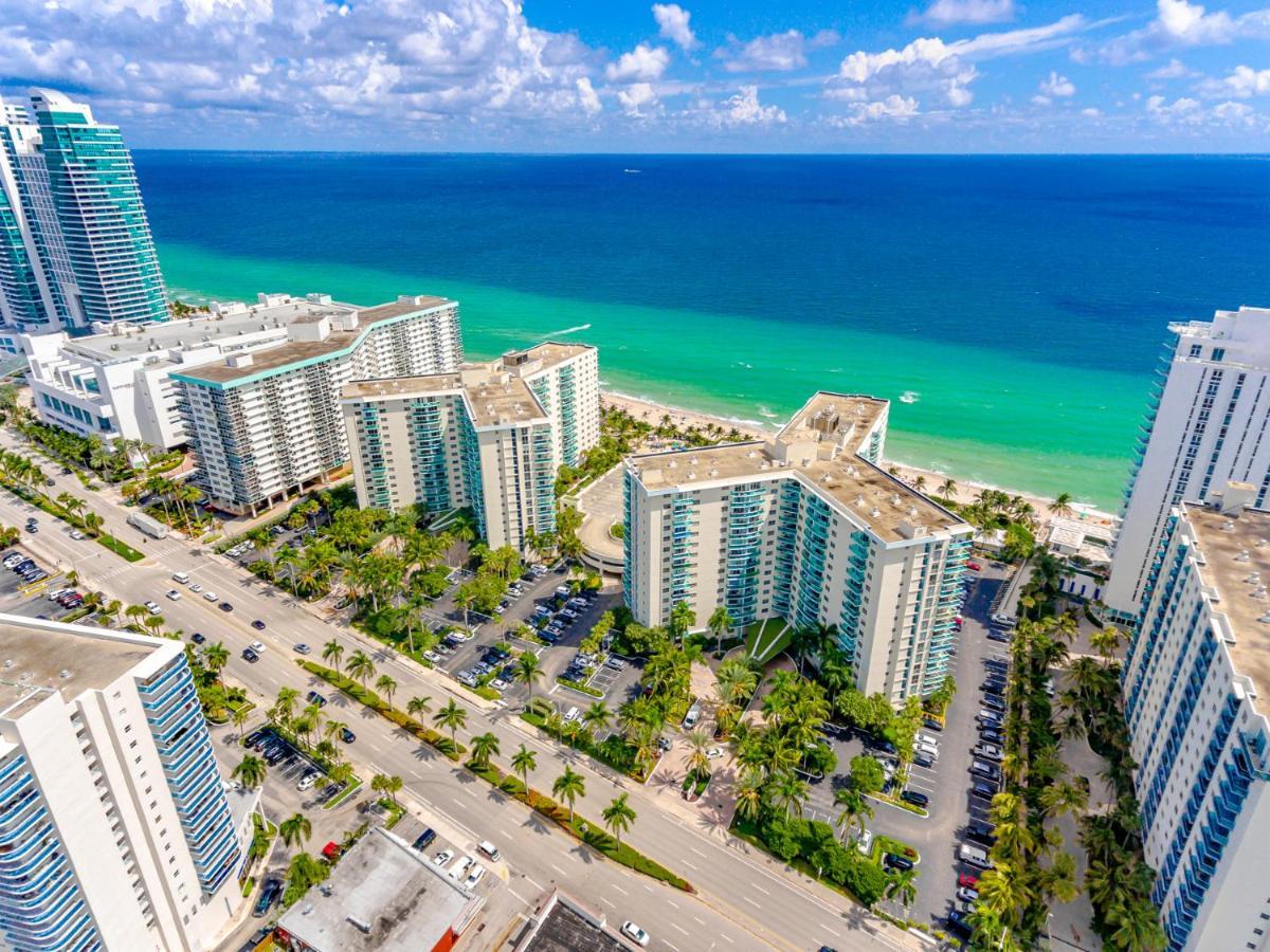 Hollywood On The Beach Apartment Exterior photo